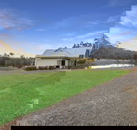 Brokenback Views Country Estate - Stayed
