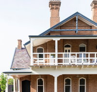 The Byng Street Boutique Hotel - Stays Accommodation
