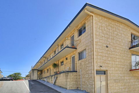 SUMMER BREEZE - Holiday And Business Accommodation - Stayed 1