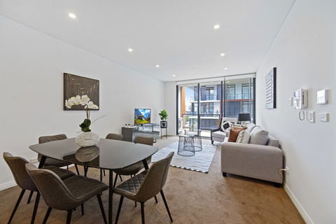 HomeHotel Waterside Luxury & New Residences - Stayed 1