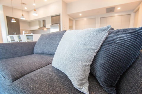 Wellington Lake Retreat - Stays Accommodation 5