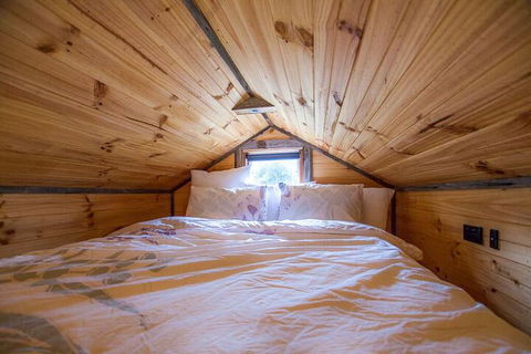 Double Oaks Tiny House - Stayed 7