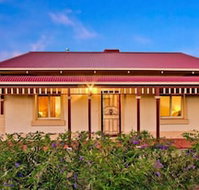 Adelaide 4 Bedroom House with Pool - Stays Accommodation