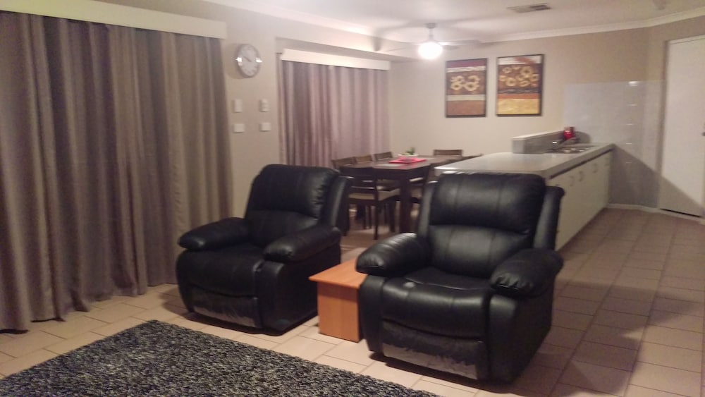 Lockridge WA Stays Accommodation