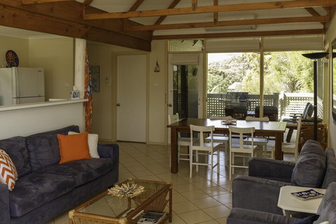 Tranquillity On Riverview 33 Riverview Drive - Stayed 5