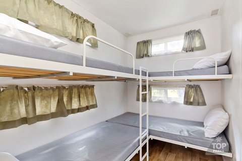 Gawler Caravan Park - Stays Accommodation 6