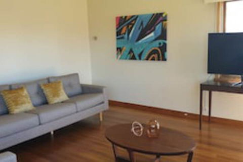 Port Life Beach House - Stayed 0