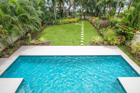 Luxury Living On The Beachfront - Stayed 1