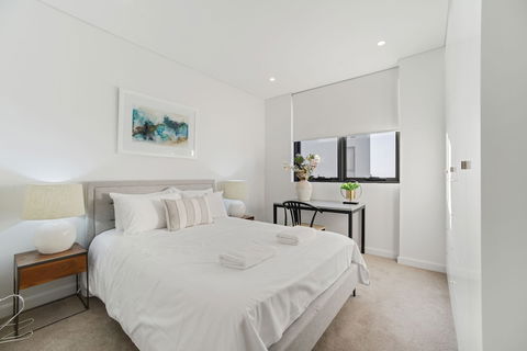 HomeHotel Boutique & Luxurious Apartment Super Clean - Stayed 4