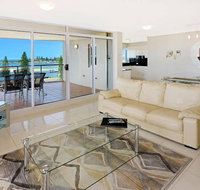 Sunrise Apartments Tuncurry - Stays Accommodation