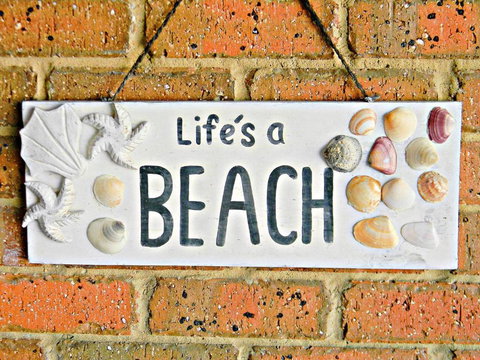 LIFES A BEACH - Stayed 5