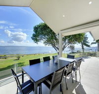 Stunning Waters Penthouse Sandy Point Road 46 - Stayed