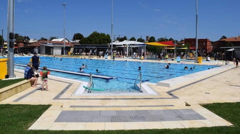 The Colliefields - Stayed 1