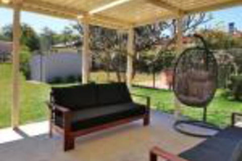 Marias Beach House Pet Friendly - Stays Accommodation 0