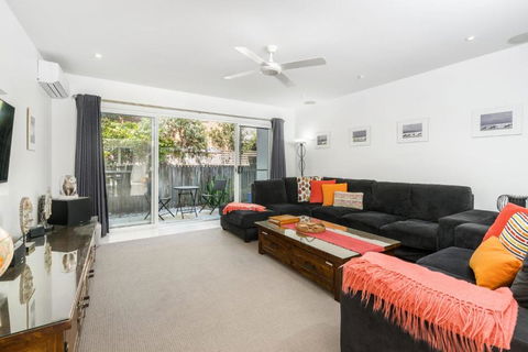 A SWEET ESCAPE Serenity On Sallywattle - Stayed 4