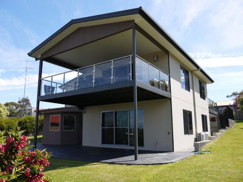 Luxury Near Old Pier Beach - Stayed 2