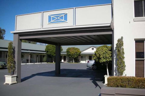 Breakout Motor Inn - Stayed 1