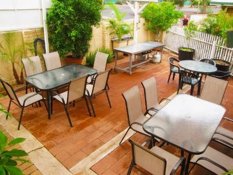 White Gum Motel - Stays Accommodation 3
