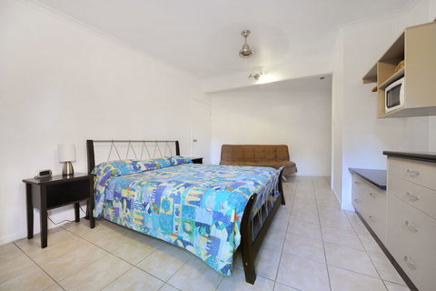 Airlie Beach Motor Lodge - Stays Accommodation 6