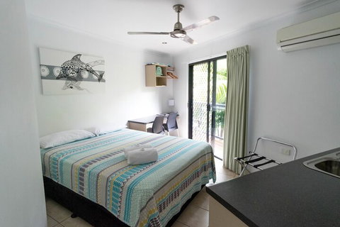 Airlie Beach Motor Lodge - Stays Accommodation 7
