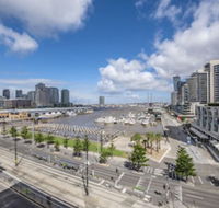 Docklands Private Collection of Apartments - Digital Harbour - Stayed
