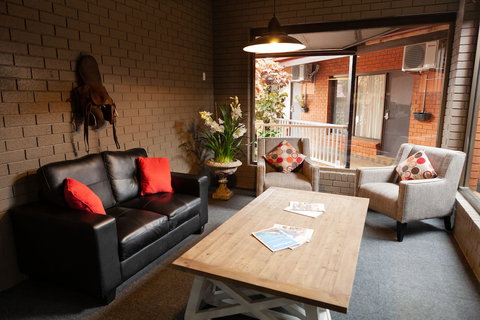 Nightcap At Archer Hotel - Stayed 2