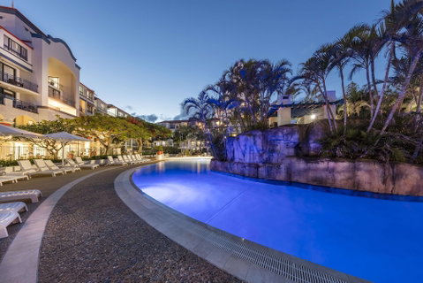 Oaks Gold Coast Calypso Plaza Suites - Stays Accommodation 5