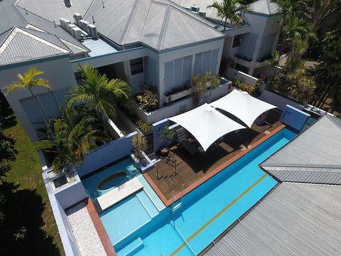 The Pavilions - Stayed 4