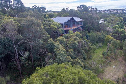 HideAway Haven - Stayed 1