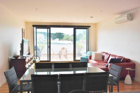 POSITION PERFECT CENTRAL INVERLOCH - Stayed 4