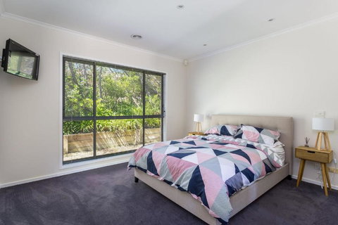 Caxton Beach House Hot Tub Spa - Stays Accommodation 5