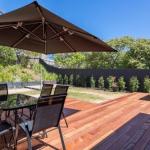 Caxton Beach House Hot Tub Spa - Stays Accommodation 0
