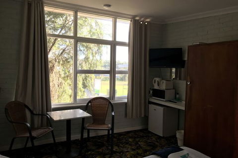 Walpole Hotel Motel - Stayed 7