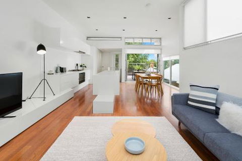Cogens Two Bedroom Townhouse - Stayed 2