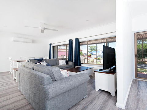 Nelson Bay Getaway 59 - Stayed 5