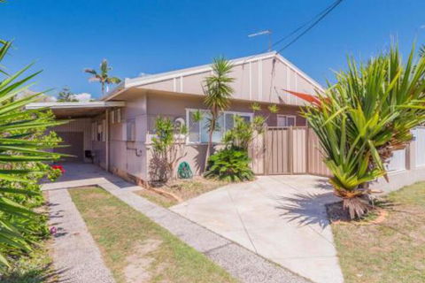 Yamba Daze Sunrise Pet Friendly - Stayed 3