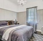 Donnelly House - Stayed