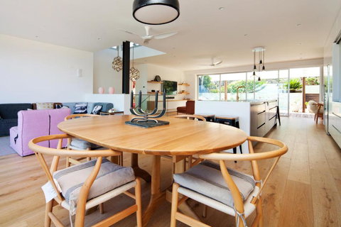Spectacular Bilgola Beachhouse - Stayed 2