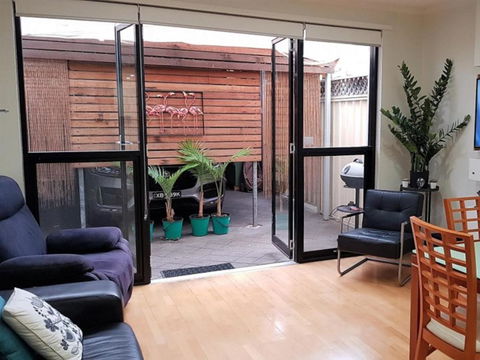 The Artisan 3BR House In The City - Stayed 5