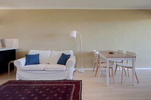 The Beach House - Stayed 6