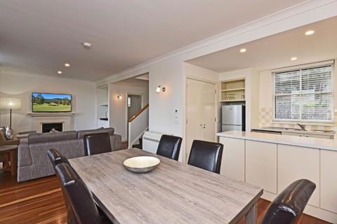 Villa 2br Grange Resort Condo Located Within Cypress Lakes Resort (nothing Is More Central) - Stayed 4
