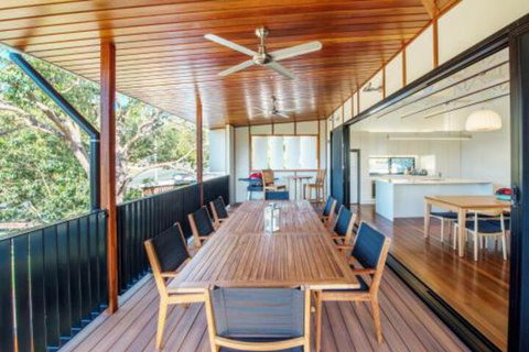 Aqua Time - Stayed 3