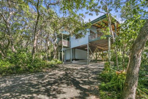 Alinjarra 13 Waller Court - Stays Accommodation 0