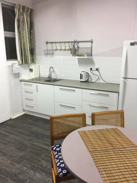 Getaway Villas Unit 38 10 2 Bedroom Self Contained Accommodation - Stayed 2