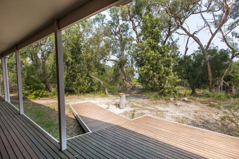 Acacia Lakehouse The Lake At Your Doorstep - Stayed 2