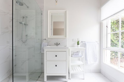 A Cottage In Richmond - Stays Accommodation 5