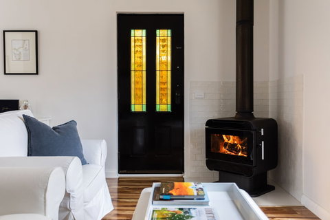 A Cottage In Richmond - Stays Accommodation 3