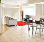 Beachside 4 with Airconditioning  Spa Bath - Stays Accommodation