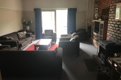 Tarra Bulga Guesthouse - Stays Accommodation 5