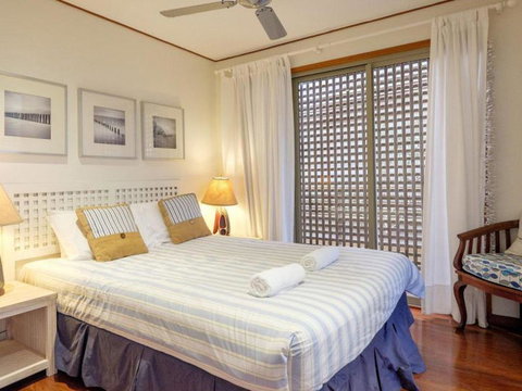 Claytons 8 - Stayed 2